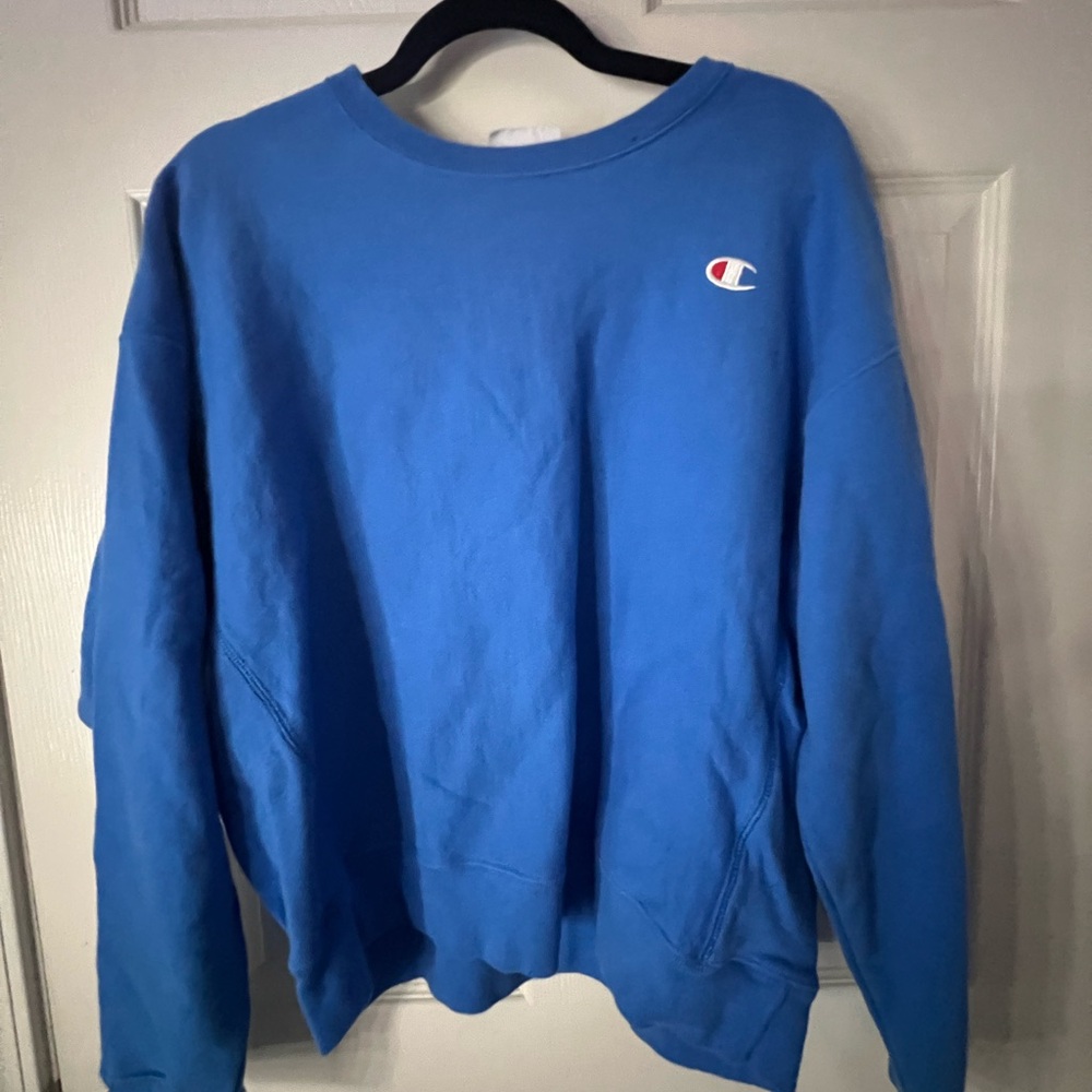 Champion Women's Vibrant Blue Crewneck Sweater